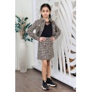 Костюм с жакетом и юбкой