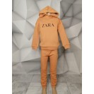 Стильный костюм на девочку Zara