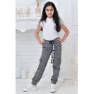 Штаны с карманами и поясом