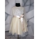 Пишна фатинова сукня з паєтками